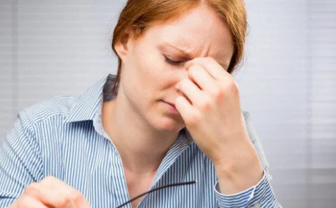 Thay đổi cảm xúc sau khi bị đột quỵ