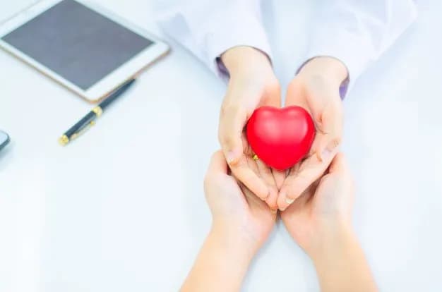 Viêm màng ngoài tim co thắt: Nguyên nhân, cách điều trị